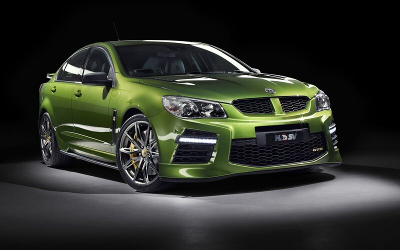 Green Performance Sedan — Dramatic