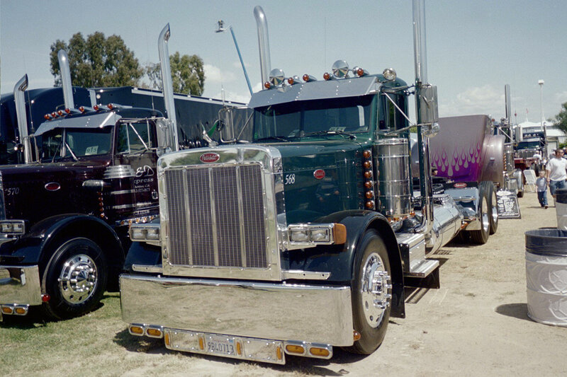 Green Peterbilt Truck