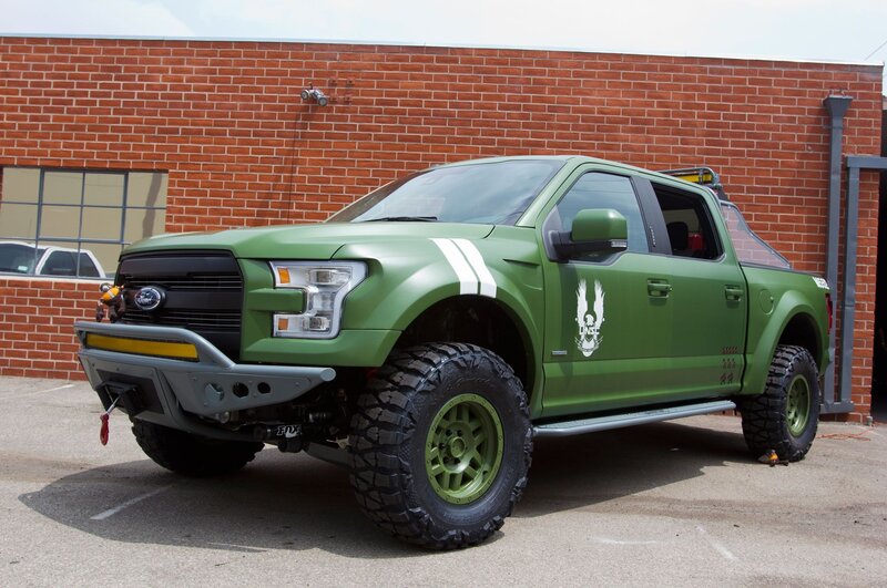 Green Pickup Truck — Neutral, Afternoon