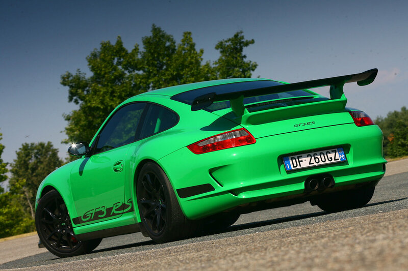 Green Porsche GT3 RS