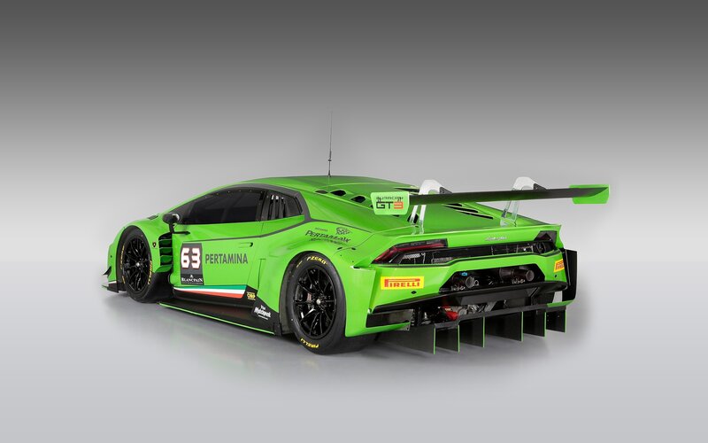 Green Race Car — Neutral, Photograph, Race Car, Rear Wing