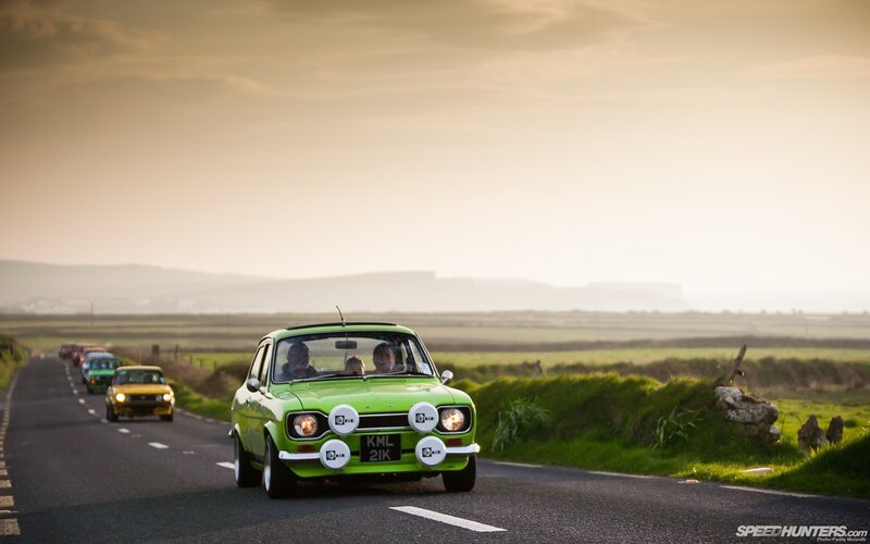 Green Rally Car — Serene