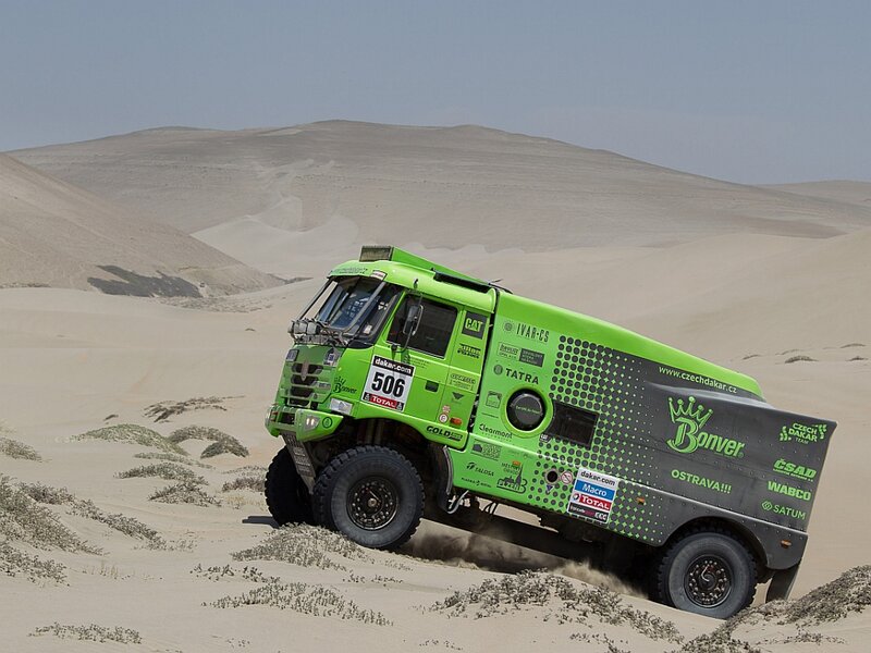 Green Rally Truck