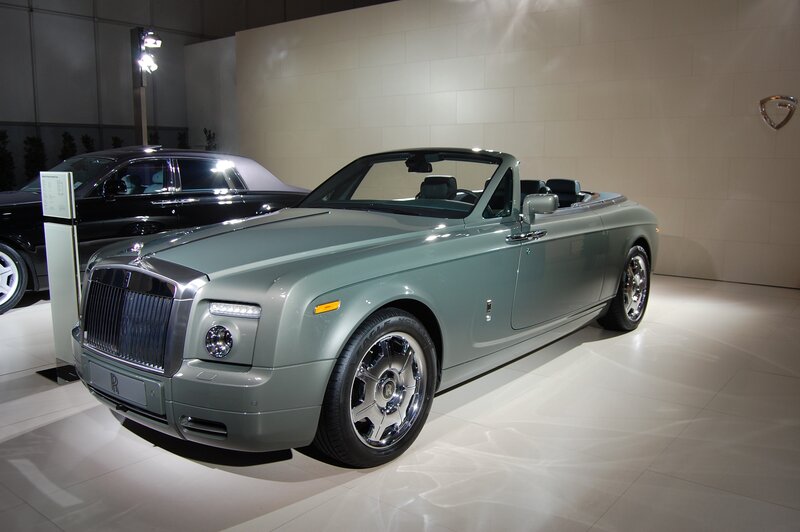 Green Rolls-Royce Convertible — Gray
