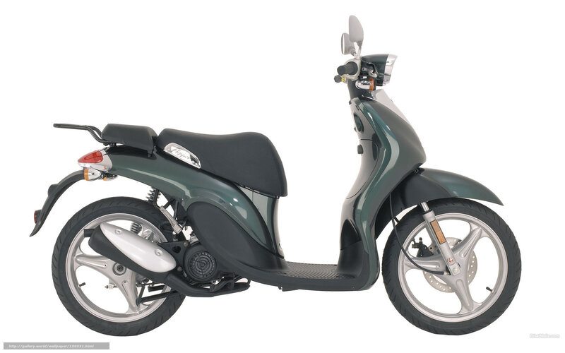 Green Scooter — Neutral, Photograph, Seat, Wheel