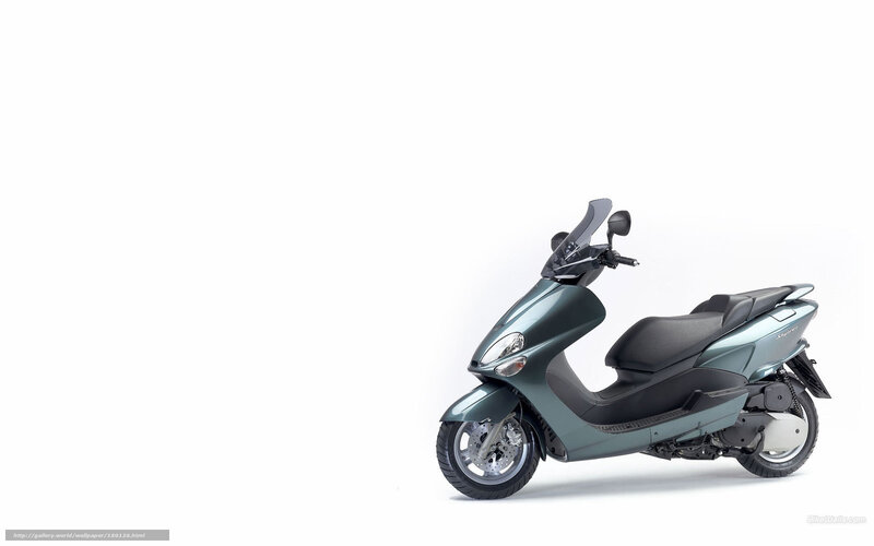 Green Scooter — Neutral, Photograph