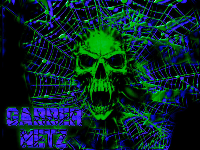Green Skull in Web