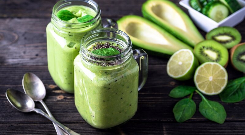 Green Smoothie in Jars