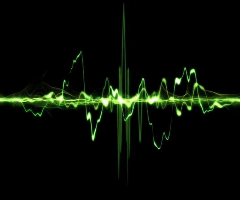 green sound wave visualization