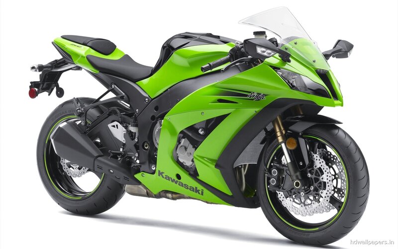Green Sport Motorcycle — Neutral, Photograph, Windshield, Exhaust, Brakes