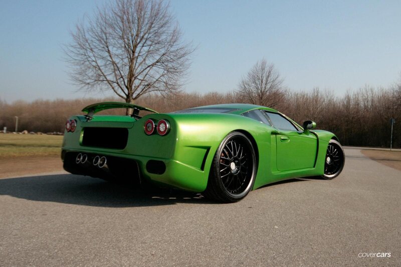Green Sports Car — Calm, Autumn