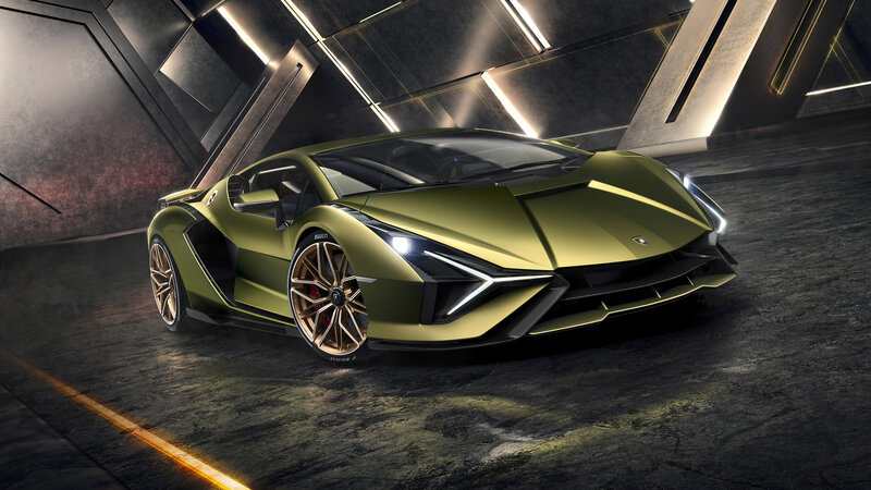 Green Sports Car — Dramatic, 3d Render, Lights