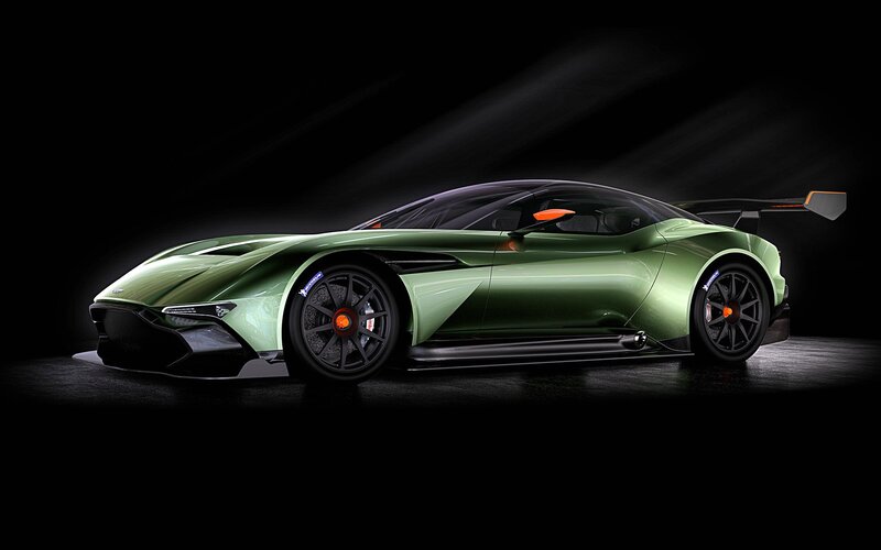 Green Sports Car — Dramatic, 3d Render, Wings