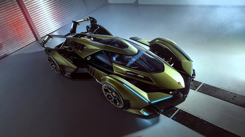 Green Sports Car — Gold, Dramatic