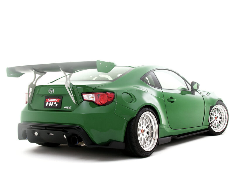 Green Sports Car — Neutral, Photograph, Rear Wing