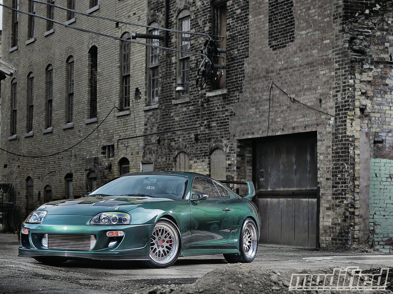 Green Sports Car — Urban