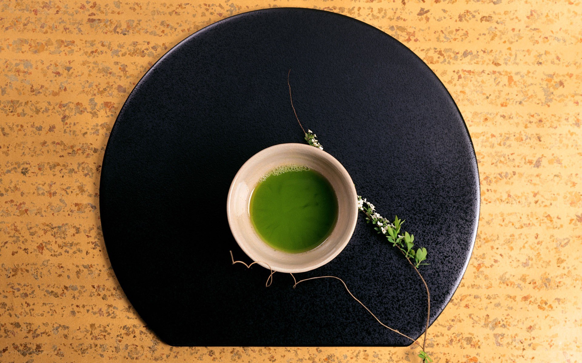 Green tea in a bowl