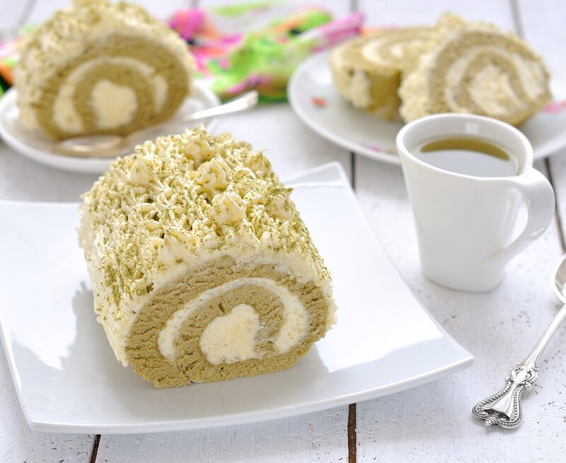 Green Tea Roll Cake