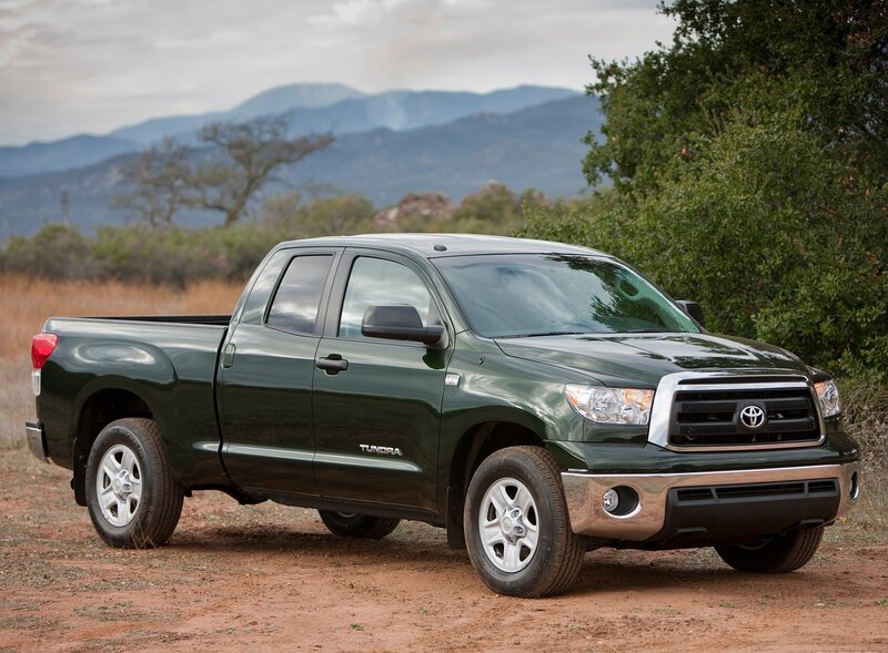 Green Toyota Tundra truck