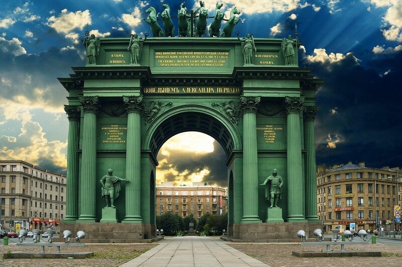 Green triumphal arch in city