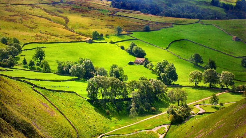 Green Valley Landscape — Serene, Afternoon, Photograph, Fields