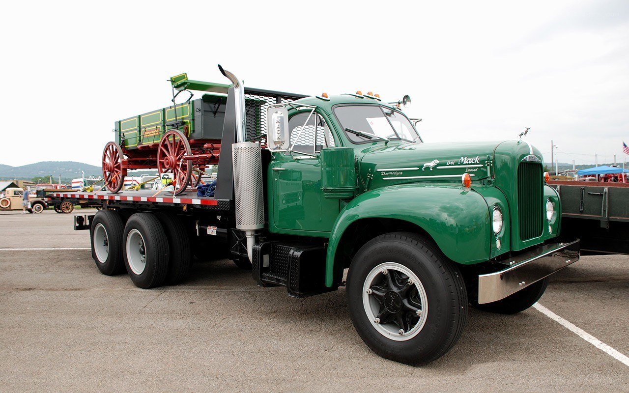 green vintage mack truck