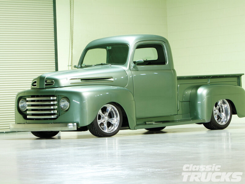 Green Vintage Pickup Truck — Clean