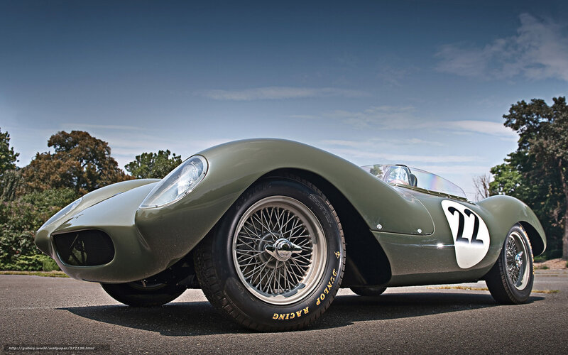 Green Vintage Race Car — Dramatic, Afternoon