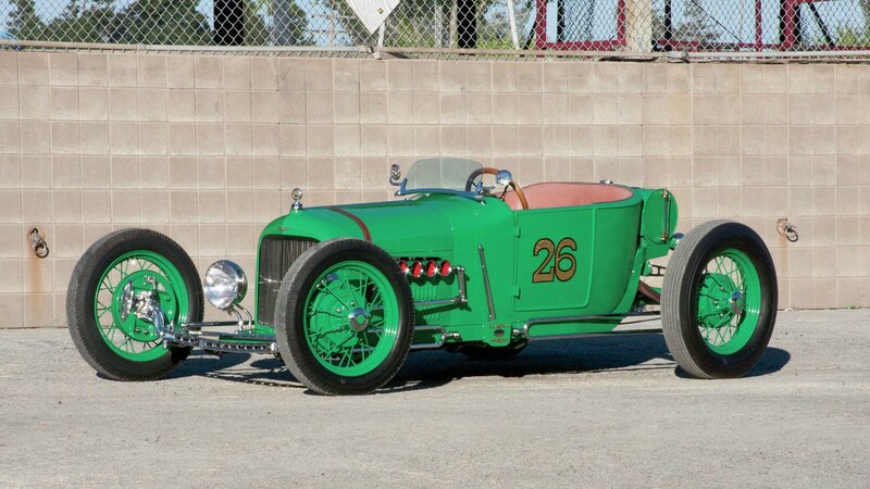 Green Vintage Race Car — Static