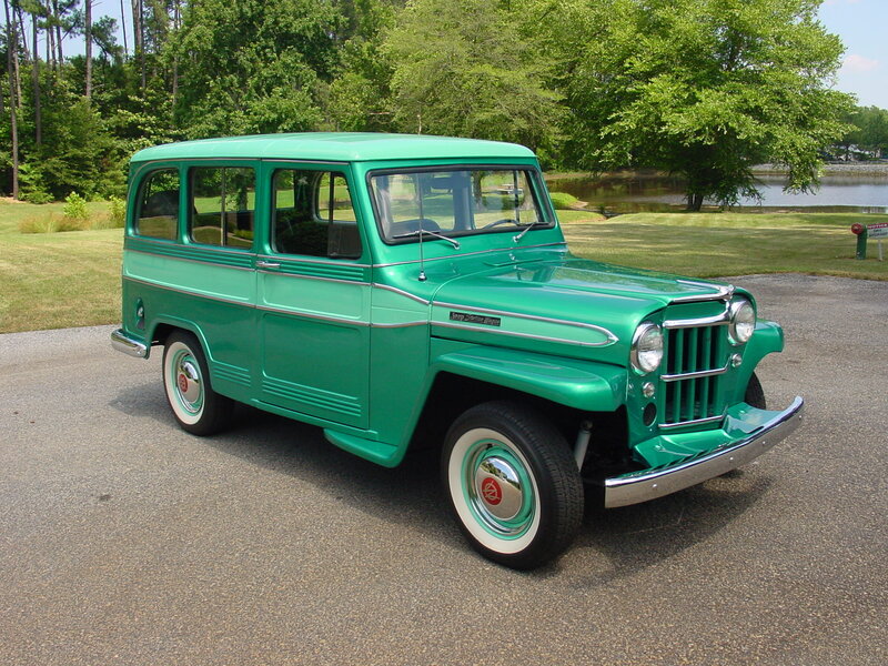 Green Vintage Station Wagon