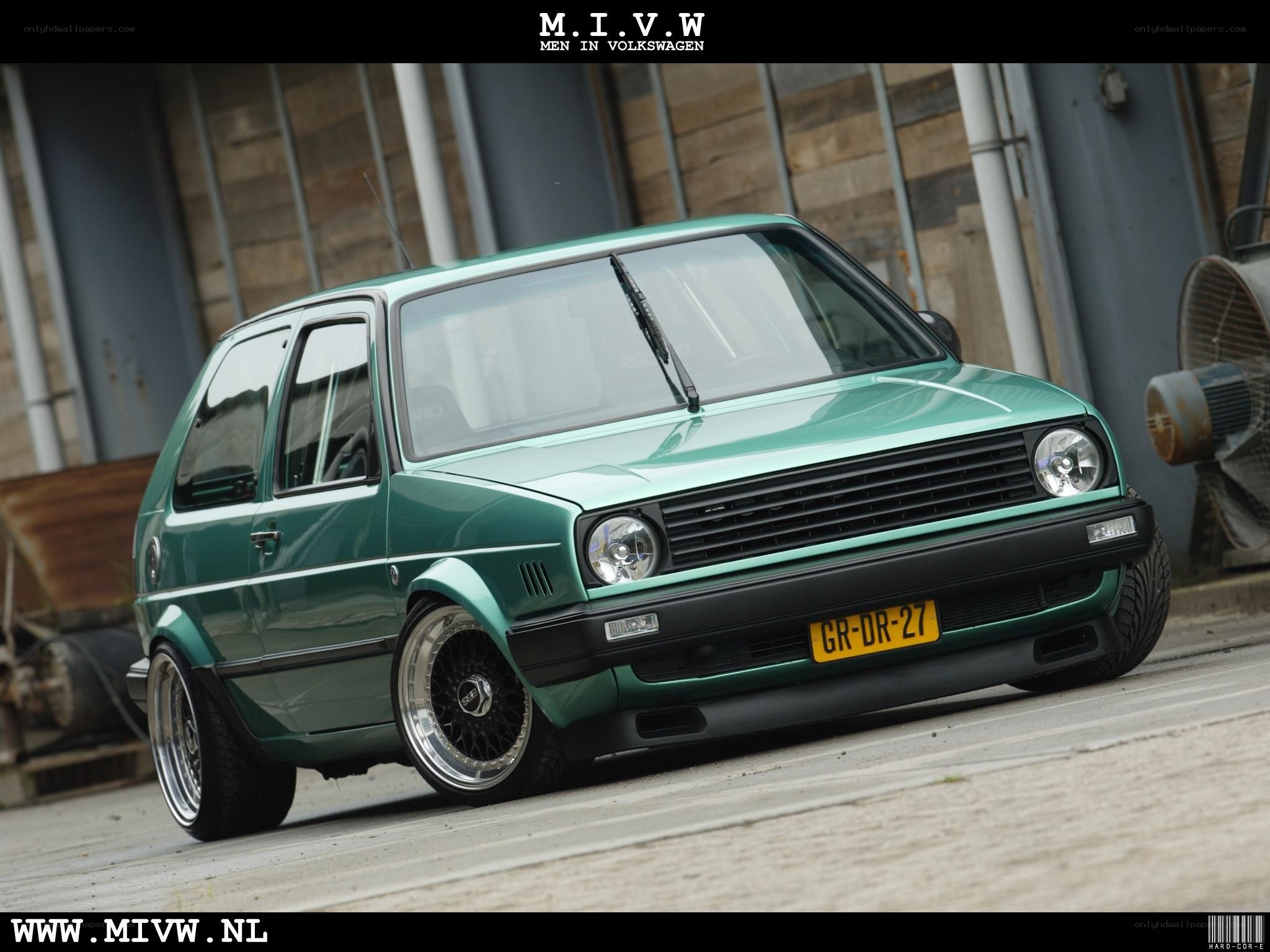 green volkswagen golf mk2