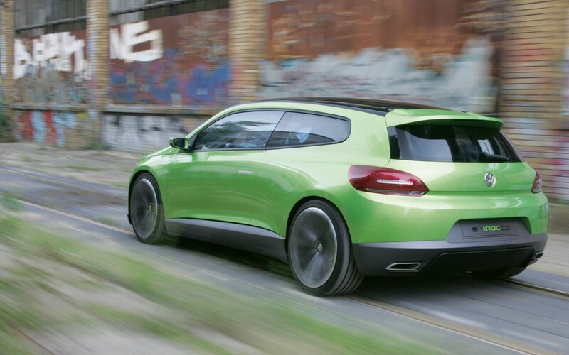 Green Volkswagen Scirocco — Dynamic