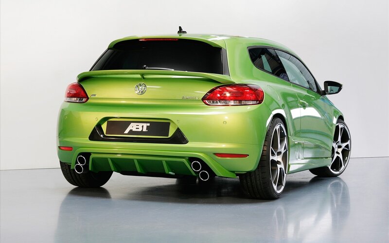 Green Volkswagen Scirocco — Neutral