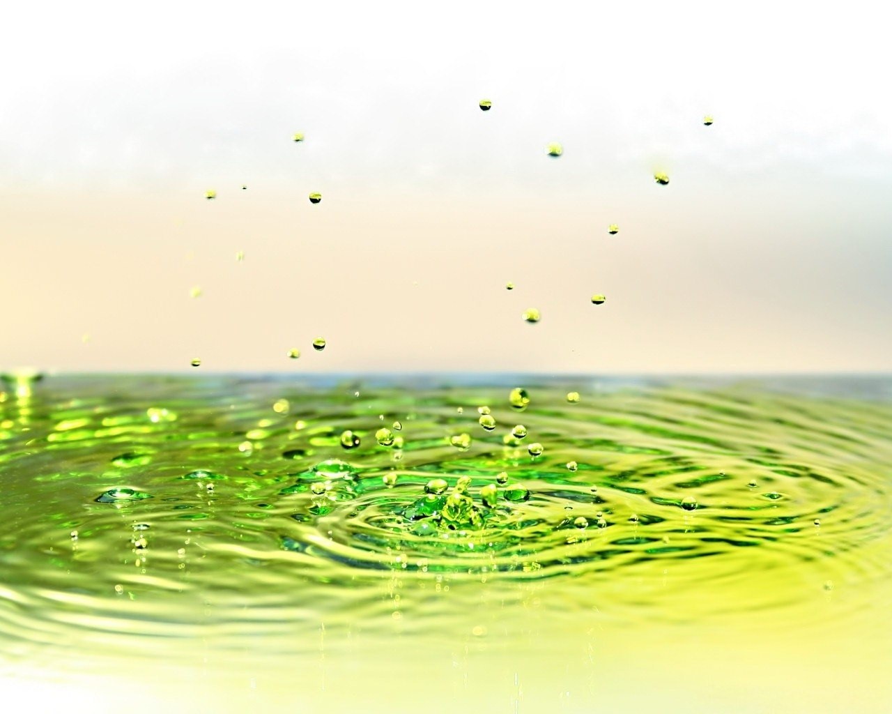 Green Water Droplet Splash