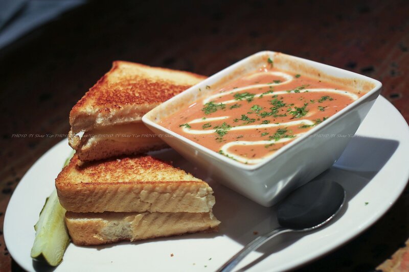Grilled Cheese Sandwich — White