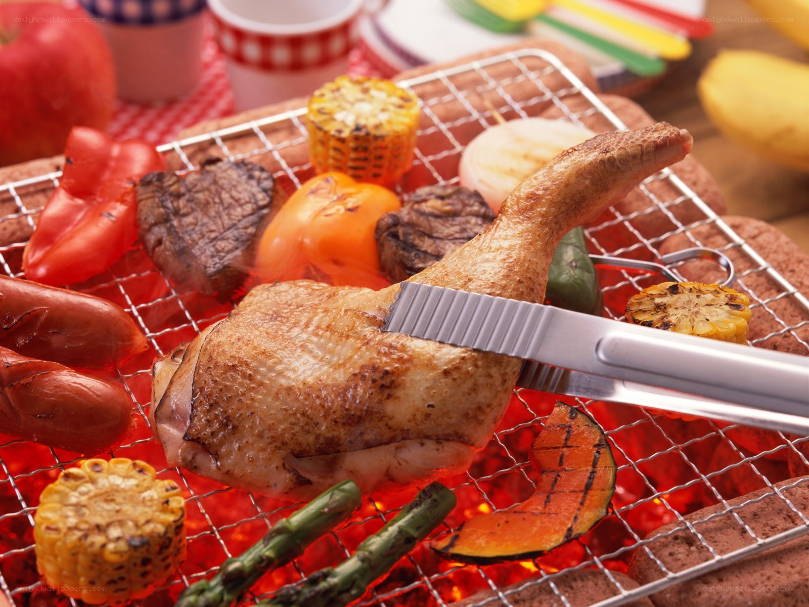 Grilled chicken and vegetables