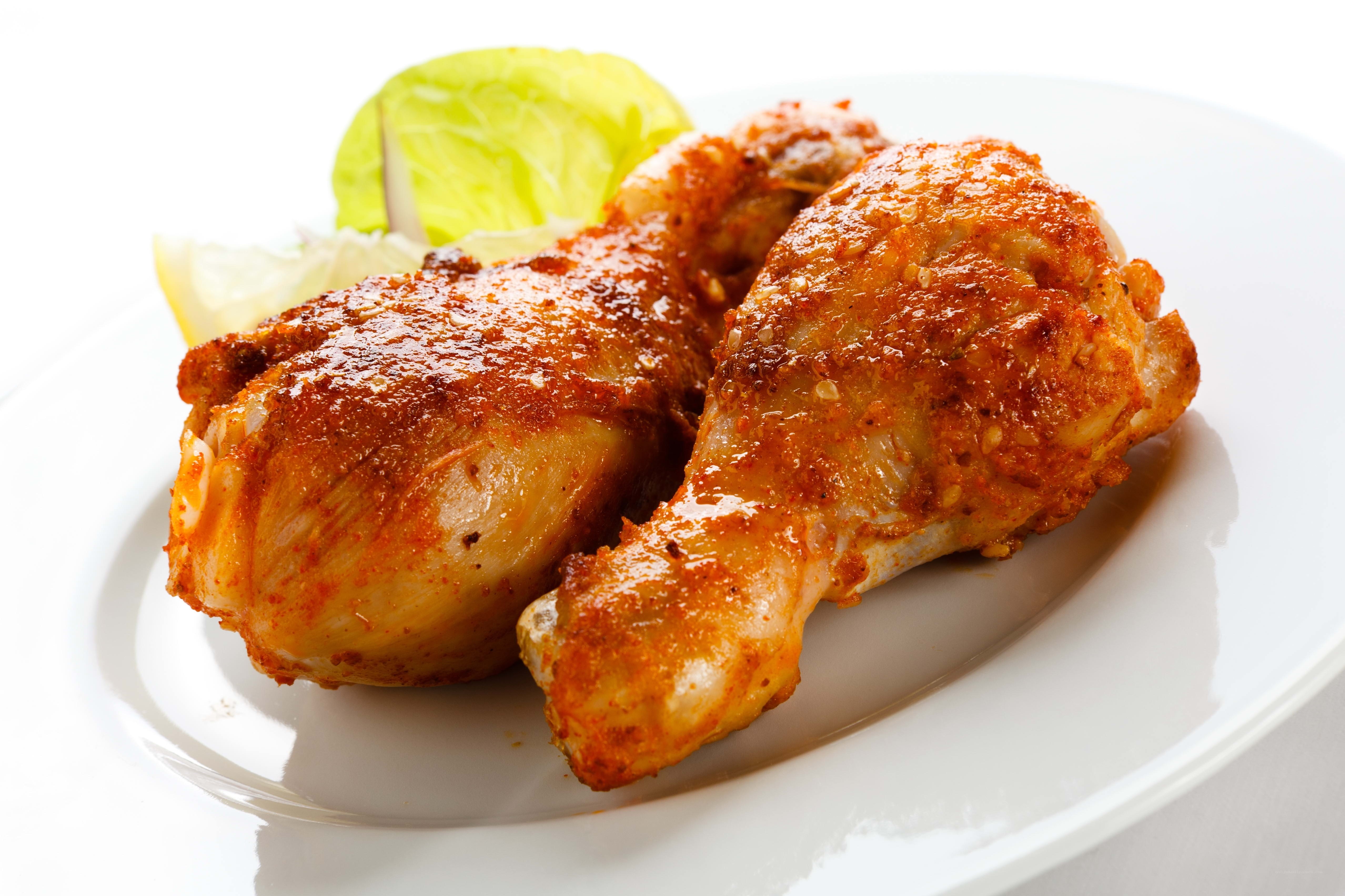 grilled chicken legs with lemon