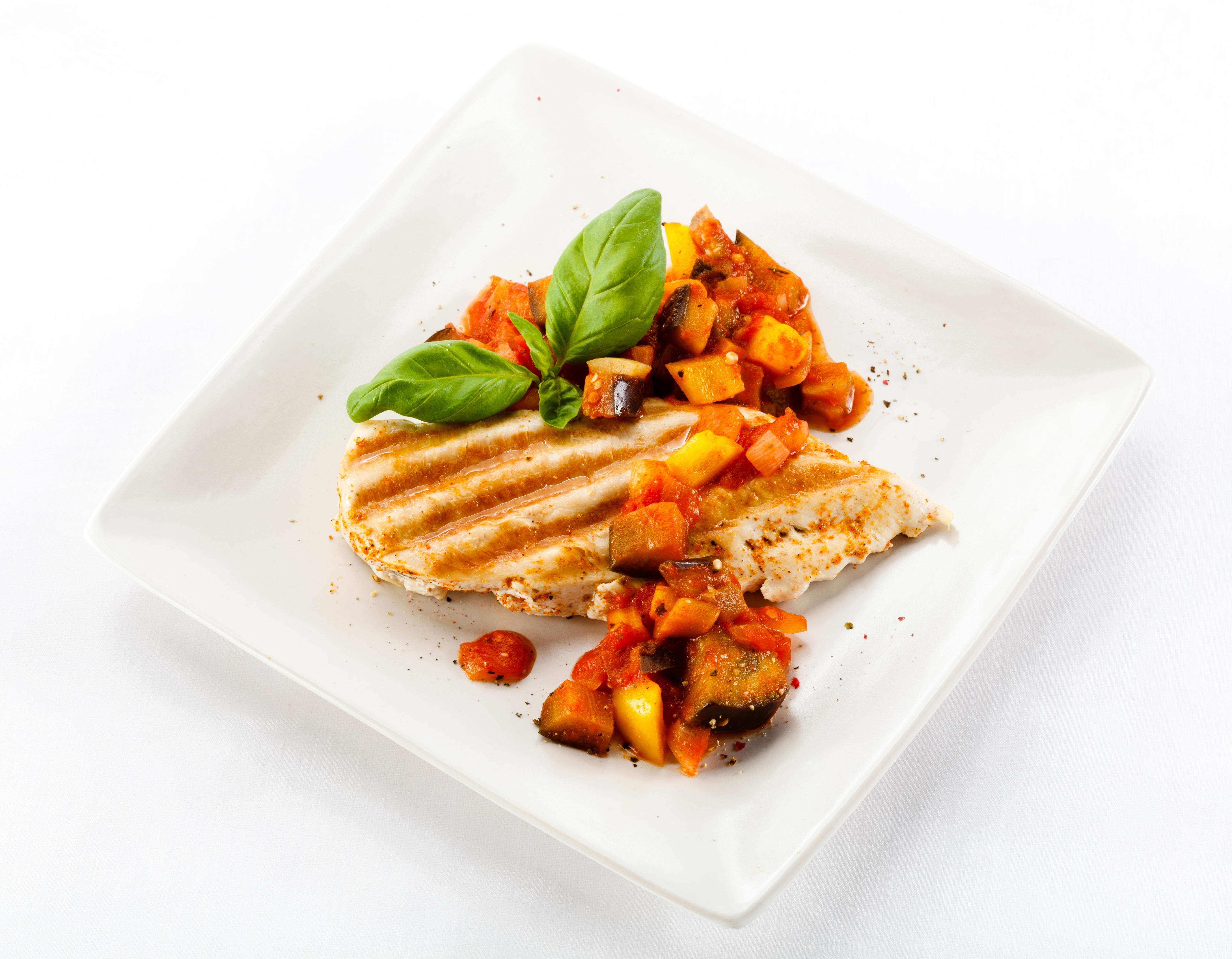 Grilled chicken with vegetable salsa