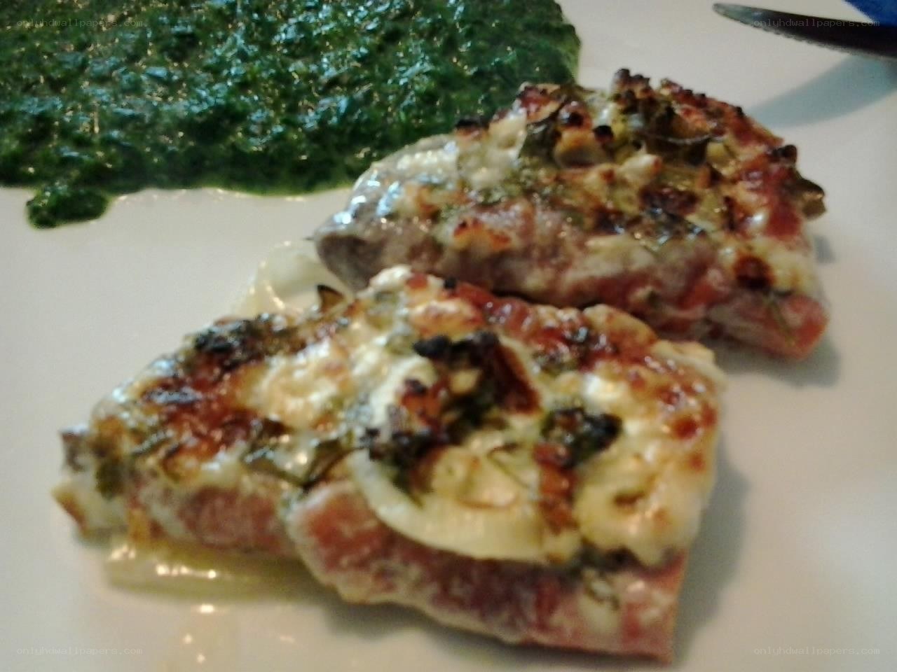 Grilled fish with green sauce
