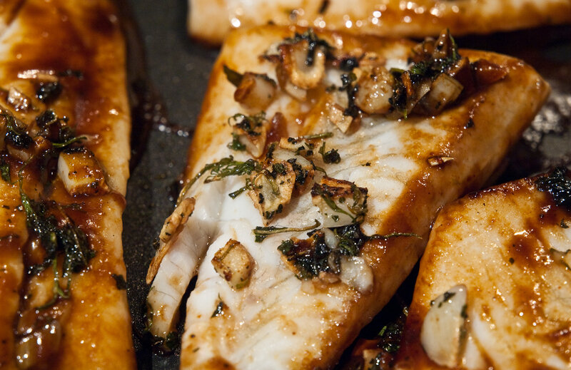 Grilled fish with herbs