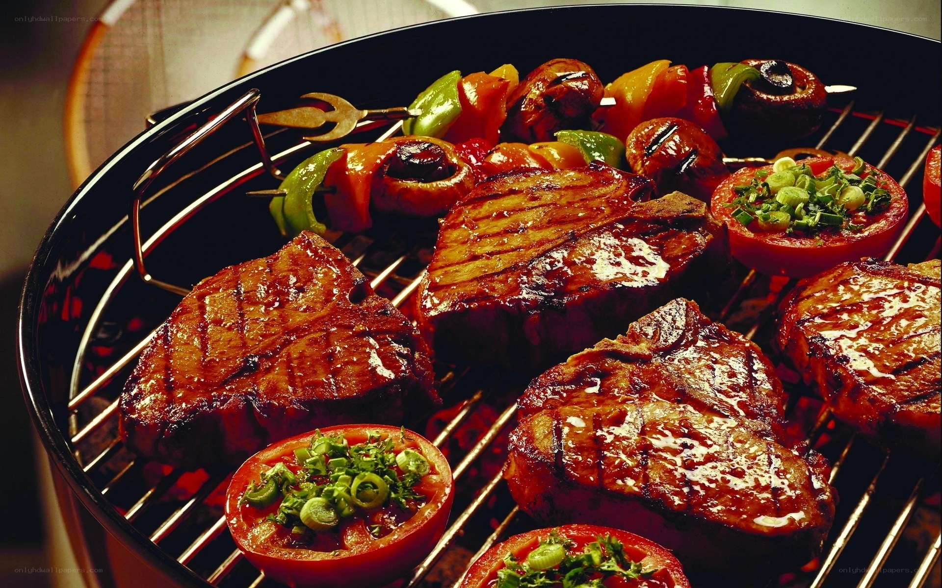 Grilled meat and vegetables