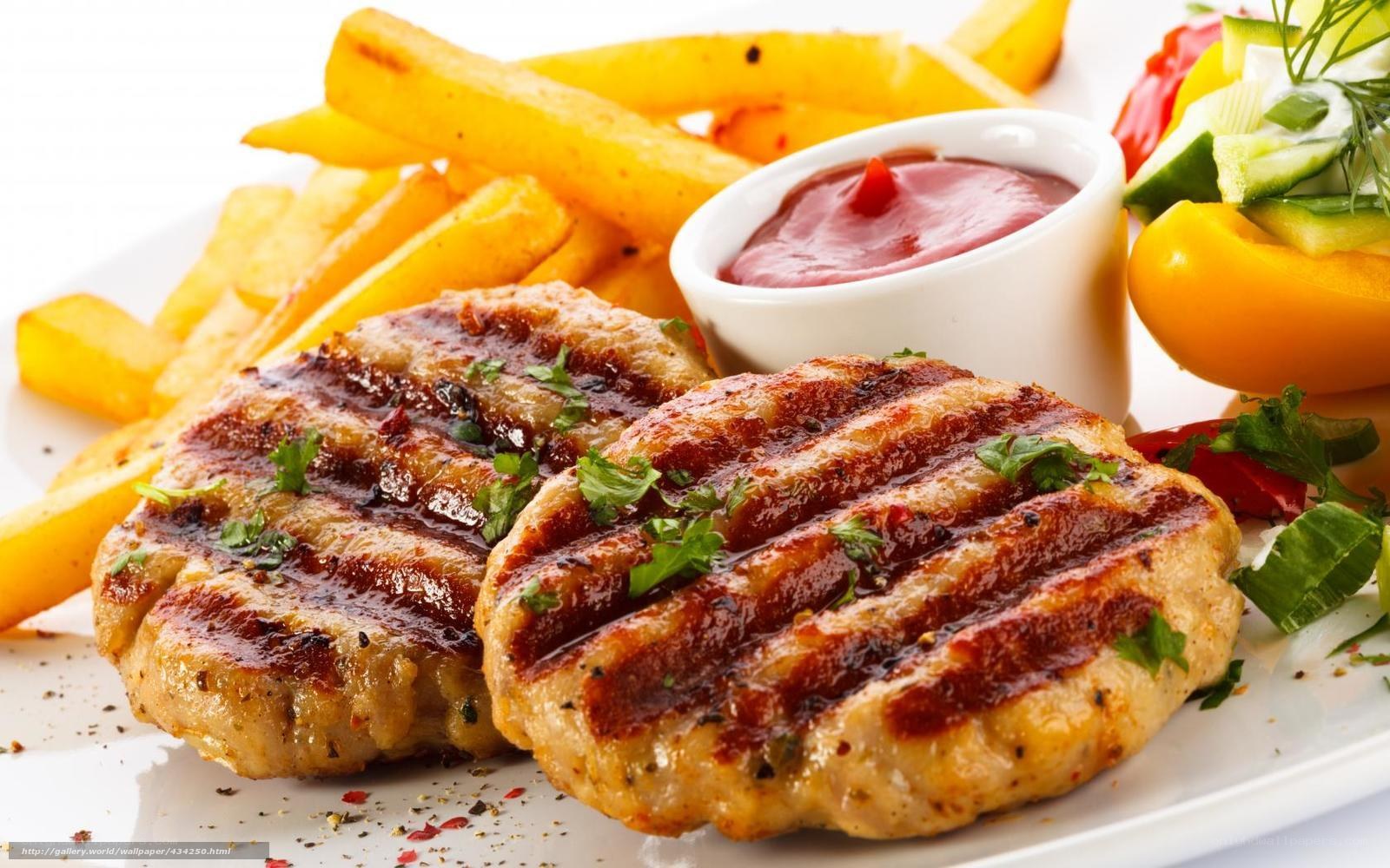 Grilled meat patties with fries