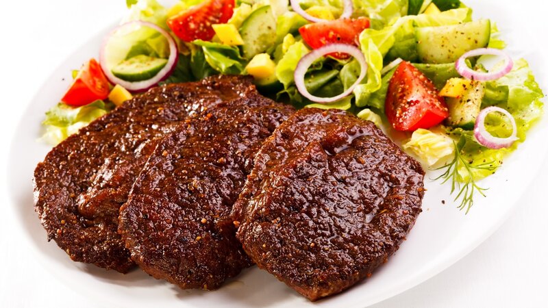 Grilled meat with salad