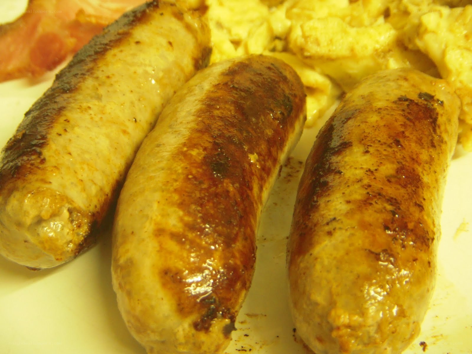 grilled sausages with eggs