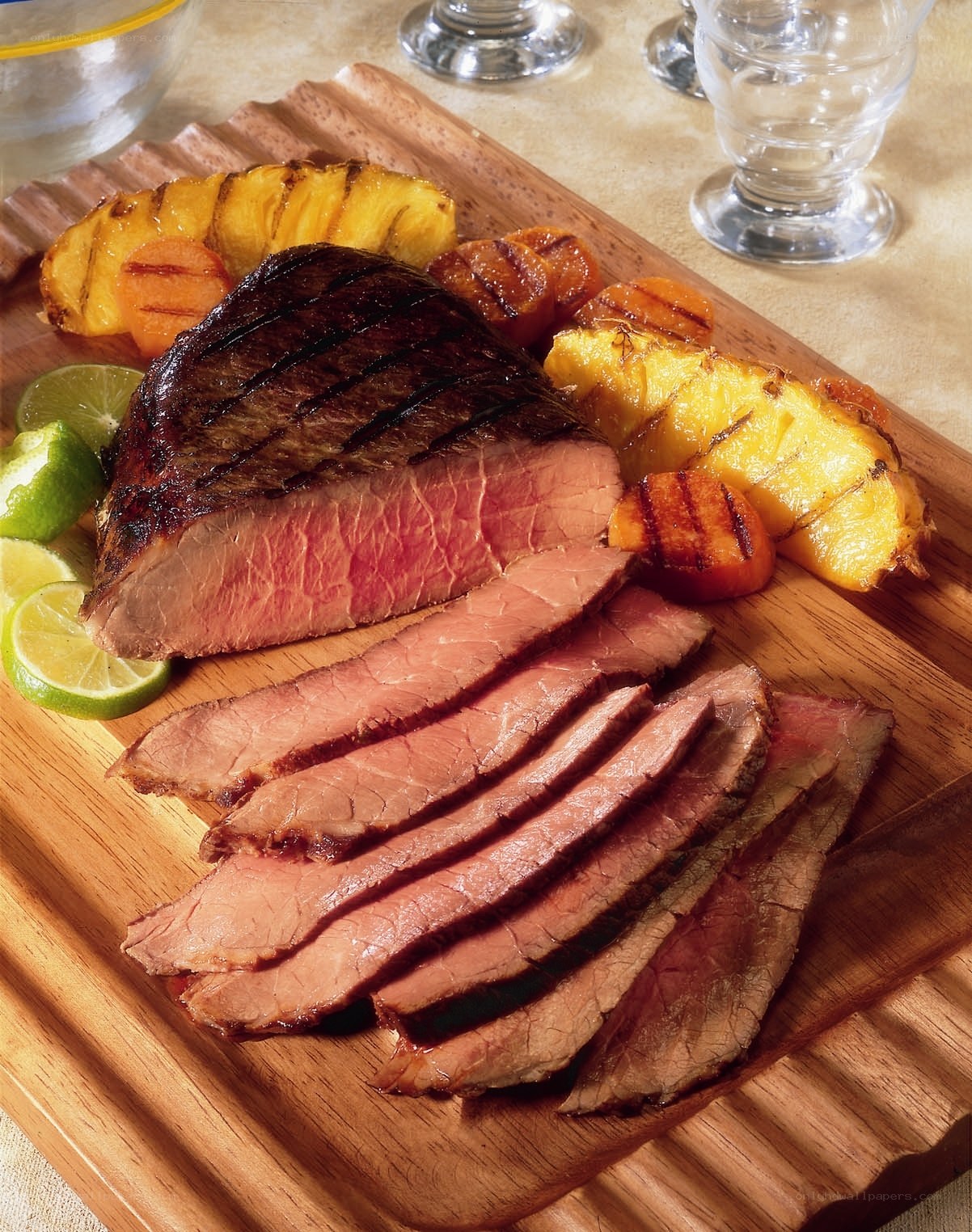 Grilled steak with fruit
