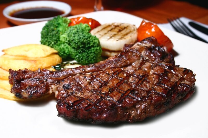 Grilled Steak with Vegetables — Brown, Appetizing, Photograph, Broccoli