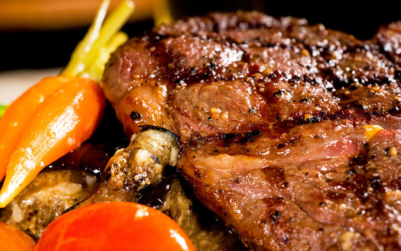 Grilled Steak with Vegetables — Brown, Appetizing, Photograph
