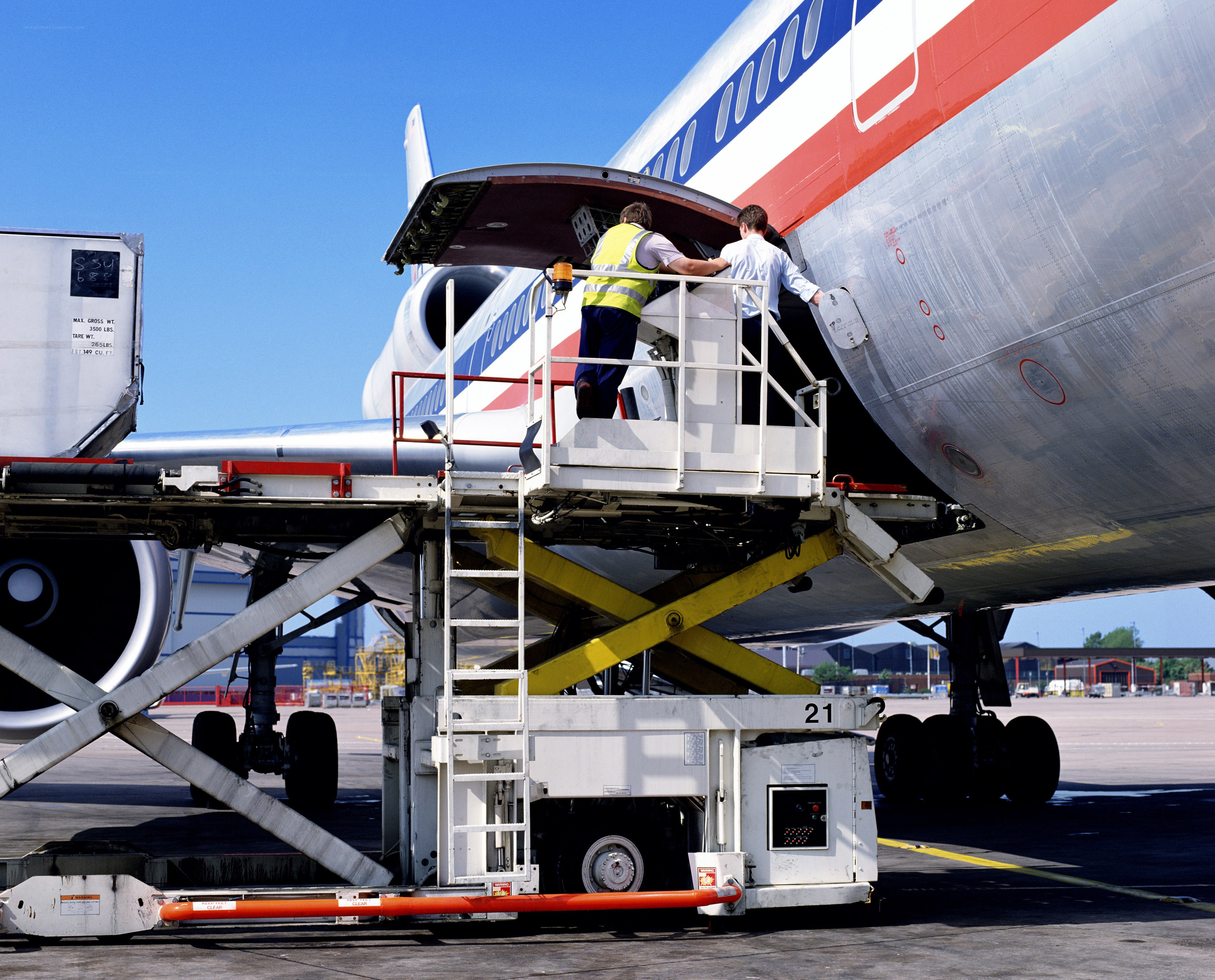 Ground crew loading cargo