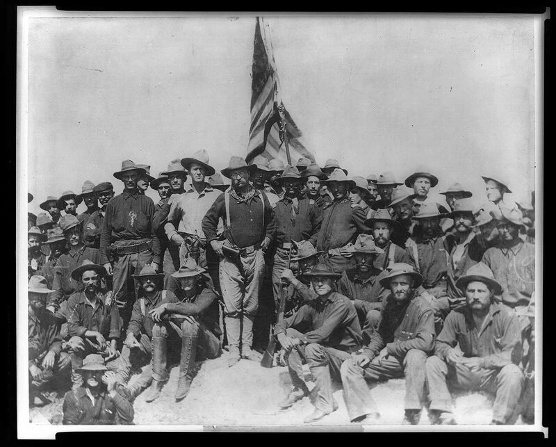 Group of soldiers with American flag