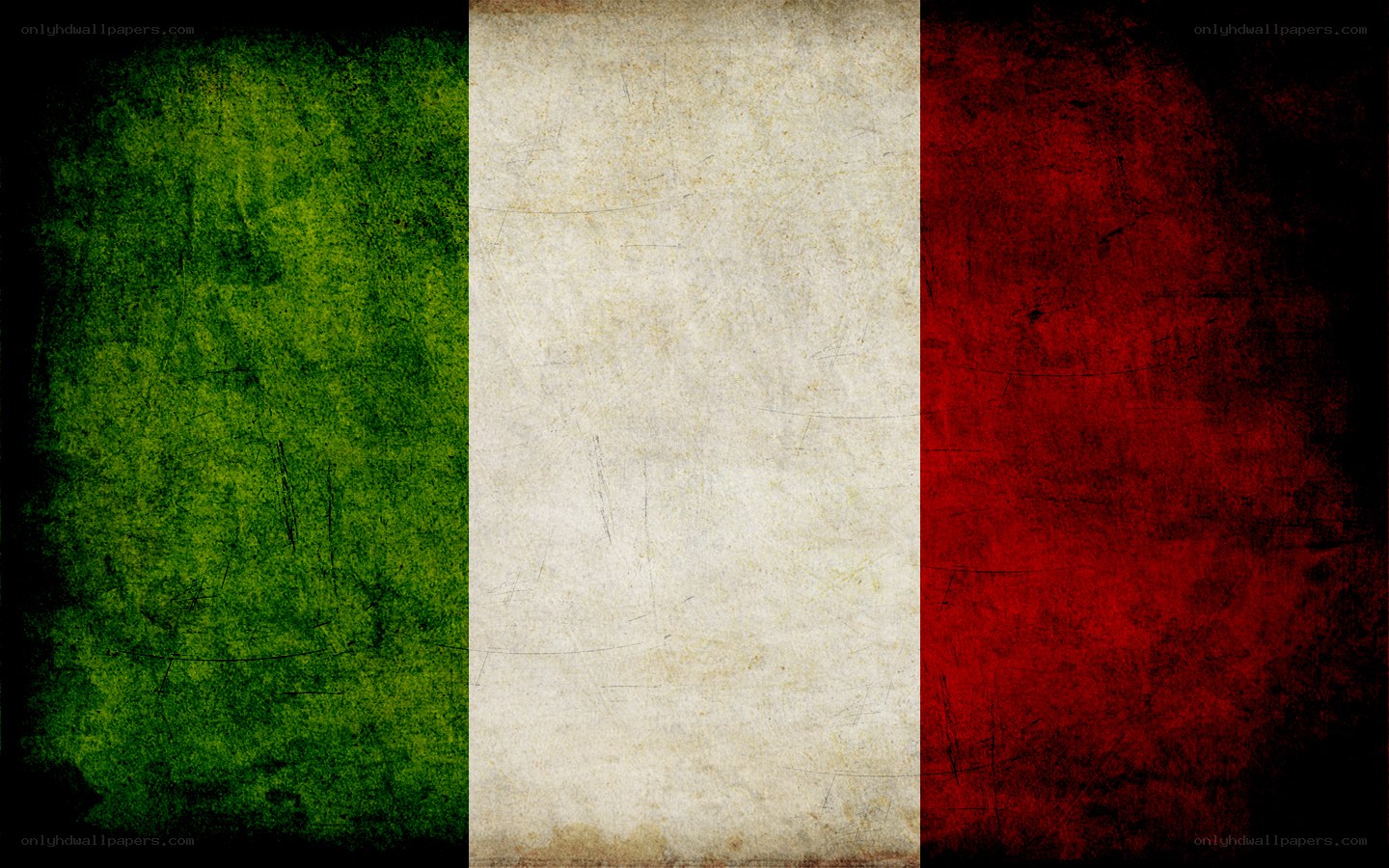 grunge italian flag